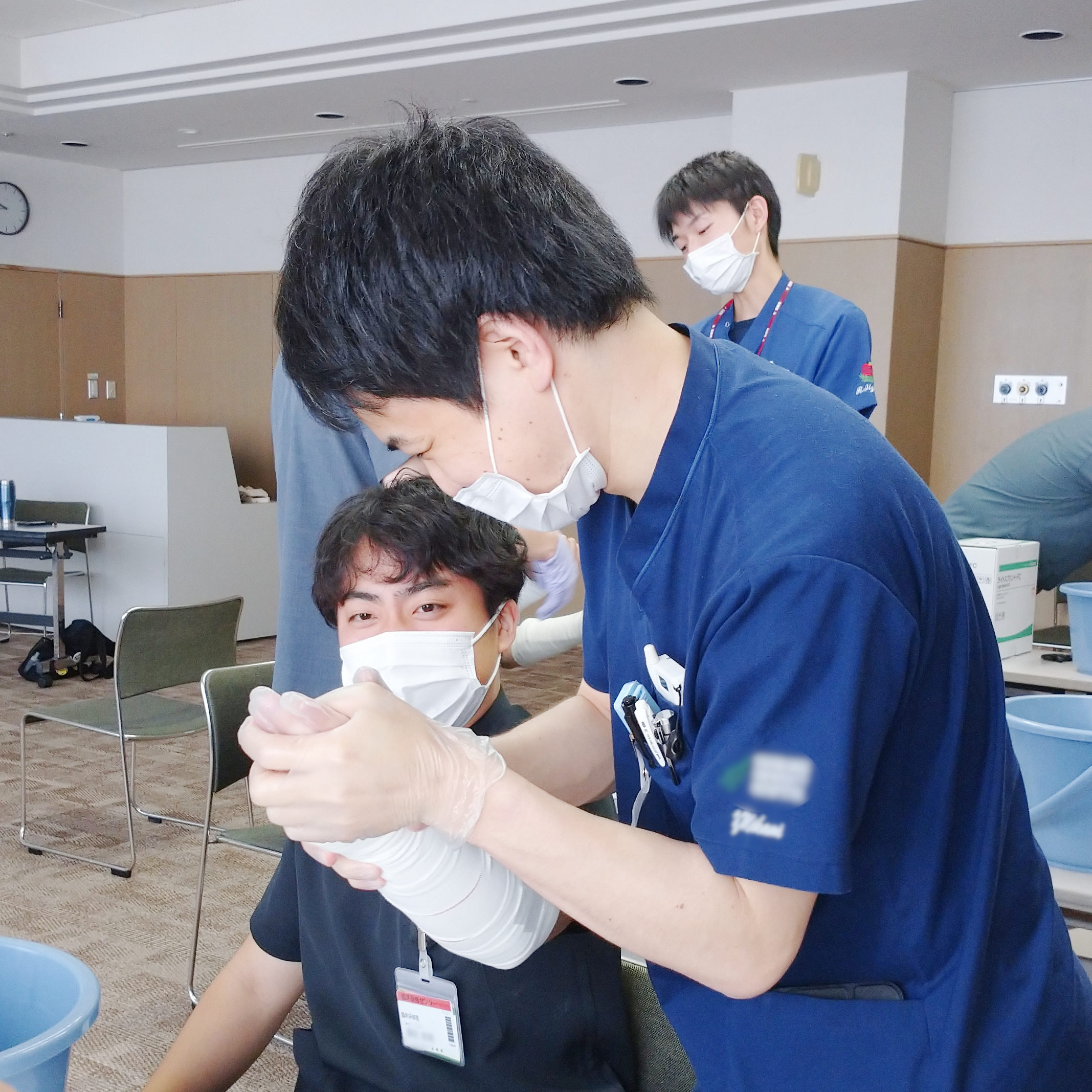 シーネ固定研修の様子4