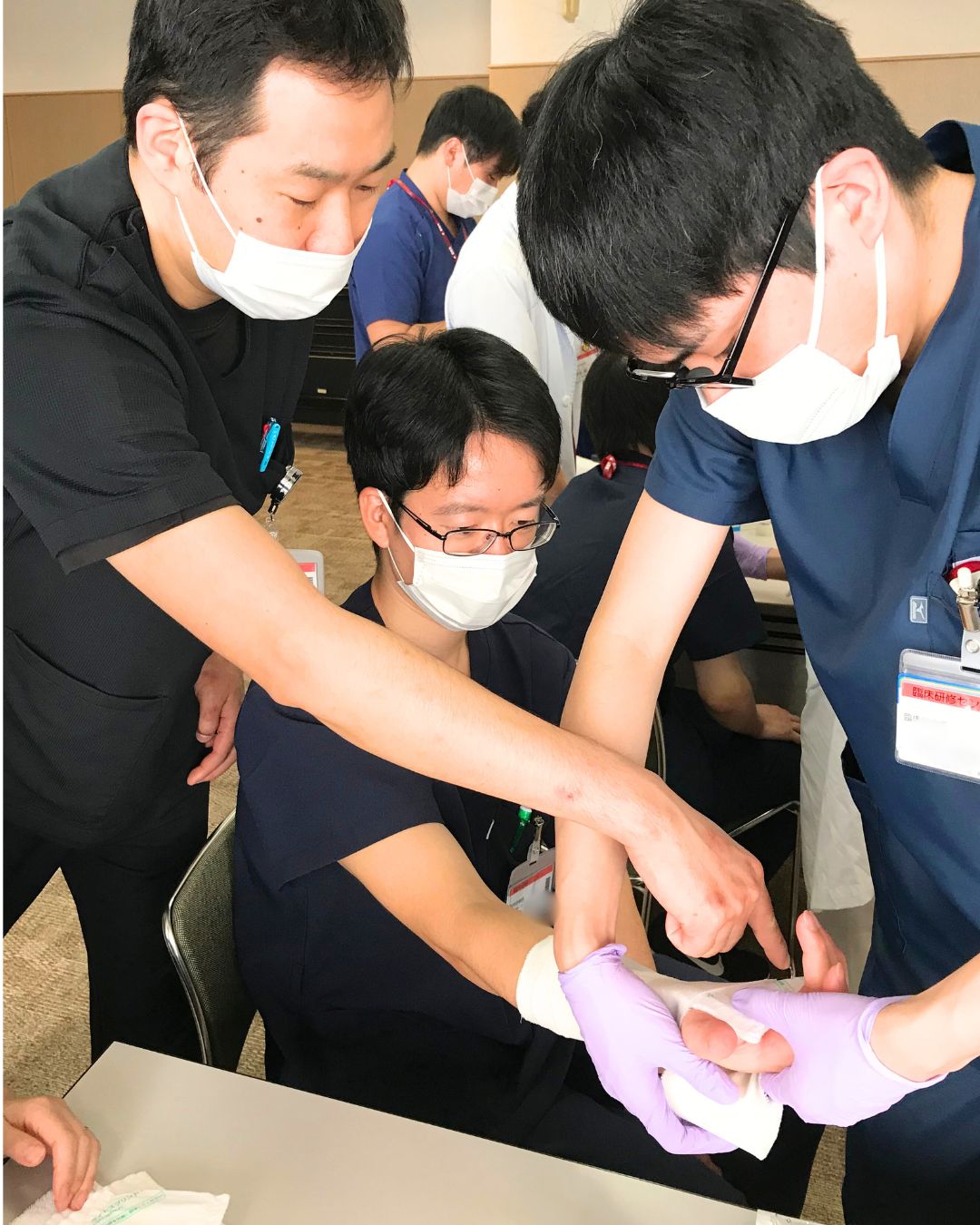 シーネ固定研修の様子3
