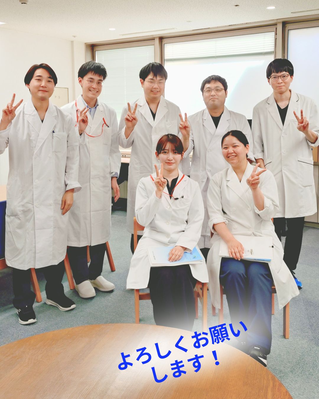 新入職記念撮影の様子2