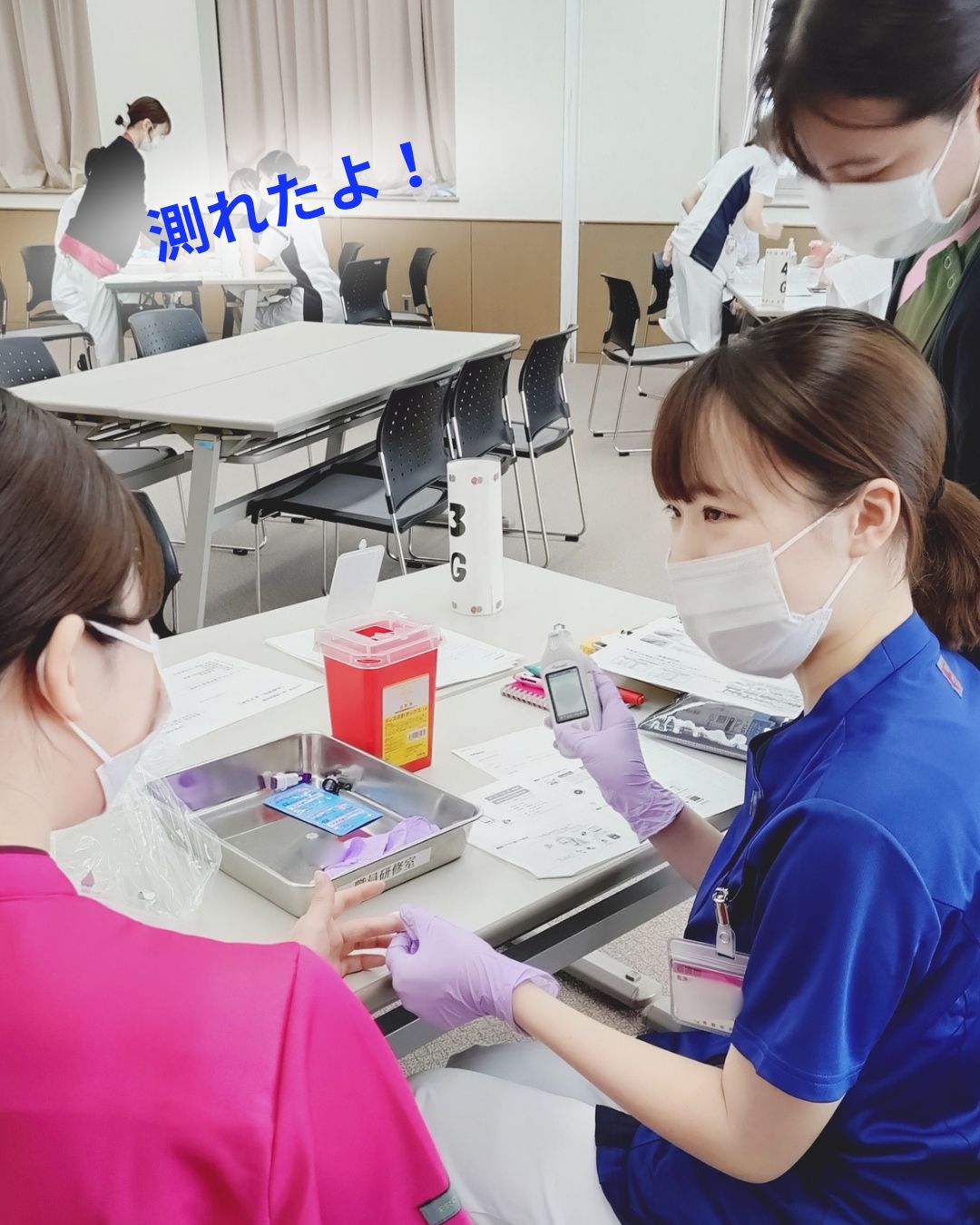 血糖測定・皮下注射研修の様子4