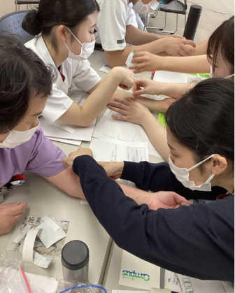 皮膚ケア研修の様子1
