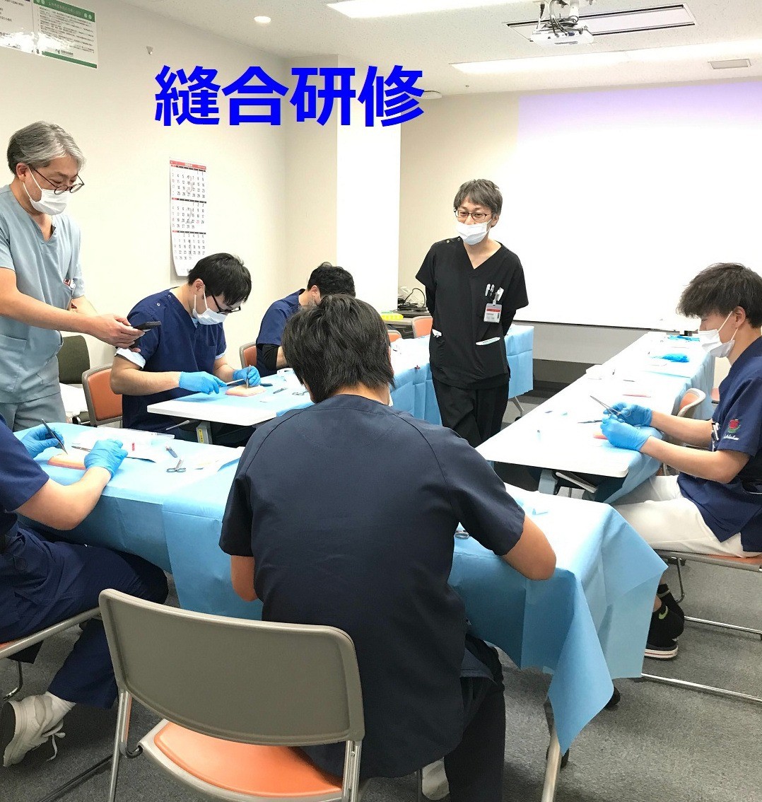 縫合研修を行いました