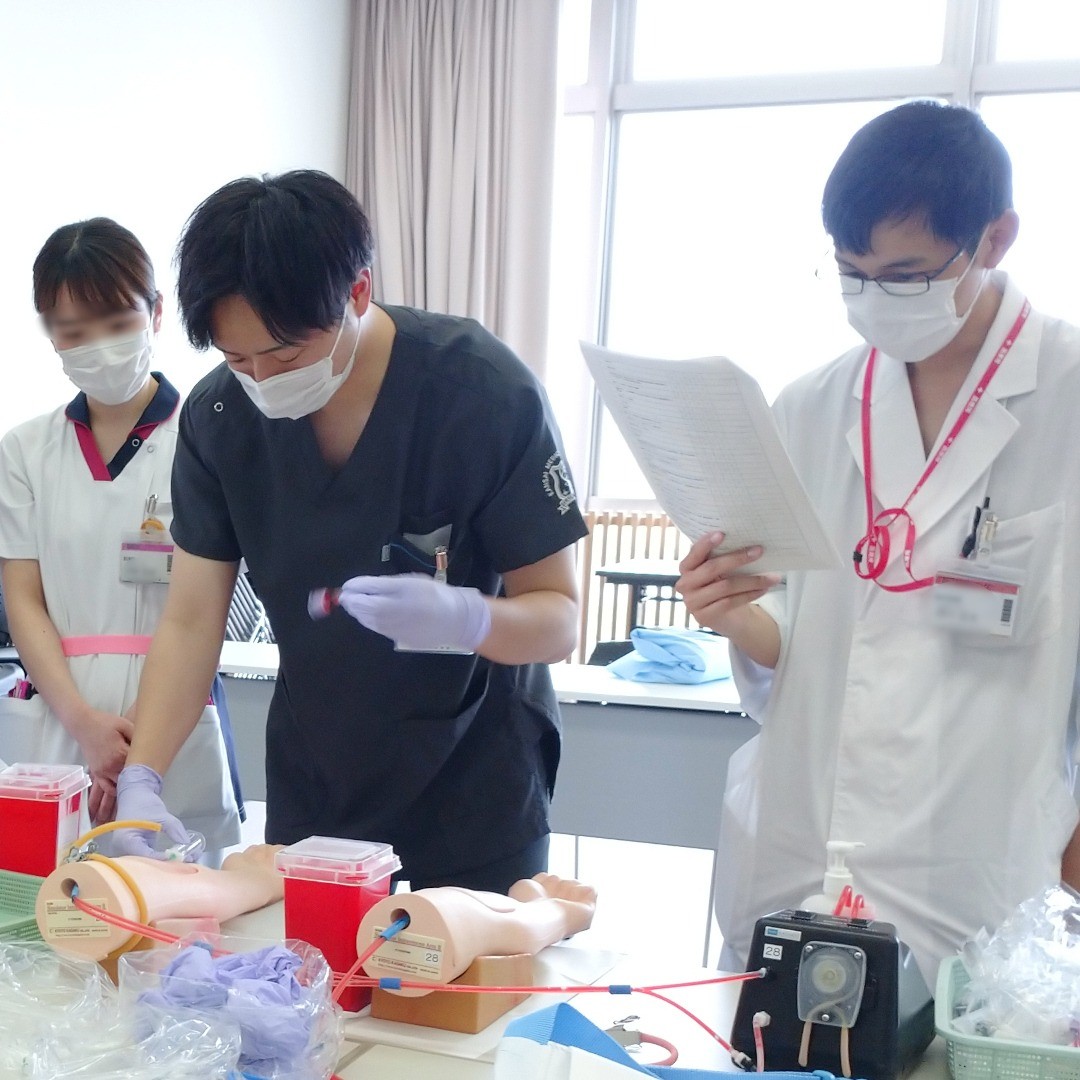 採血研修に参加しました